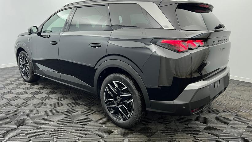 Aperçu du véhicule : Nouveau Hybrid 145 e-DCS6 GT Noir Perla Nera avec 4000€ d'équipements inclus