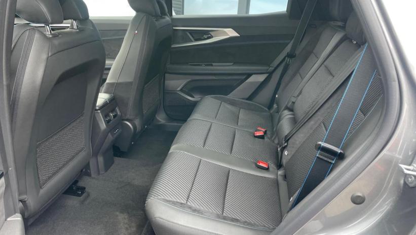 Aperçu du véhicule : ESPRIT ALPINE E-TECH FULL HYBRIDE 200CV BV CVT 7 PLACES + TOIT EN VERRE PANORAMIQUE + NEUF 0KM
