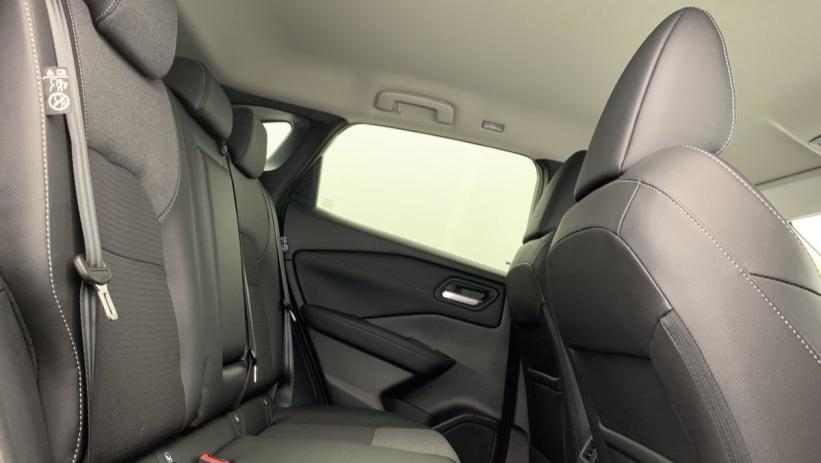 Aperçu du véhicule : MILD HYBRID 158 CH XTRONIC N-CONNECTA