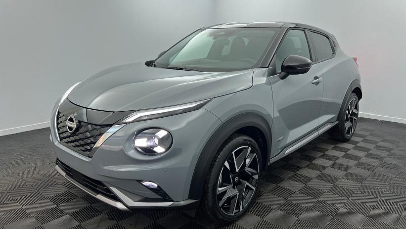 Aperçu du véhicule : HYBRID 143 N-Connecta Gris Argile - toit Noir Métallisé avec 2500€ d'équipements inclus