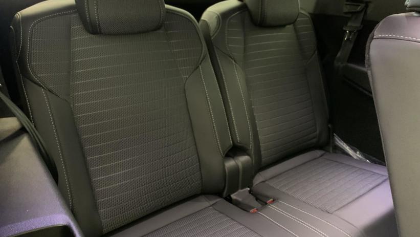 Aperçu du véhicule : HYBRID 145 E-DCS6 GT