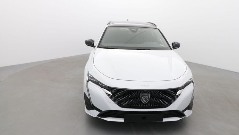 Aperçu du véhicule : 1.2 HYBRID 136CH GT E-DCS6