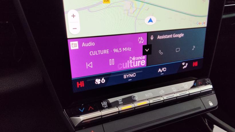 Aperçu du véhicule : 1.2 E-TECH FULL HYBRID 200CH ESPRIT ALPINE 7 PLACES - 24