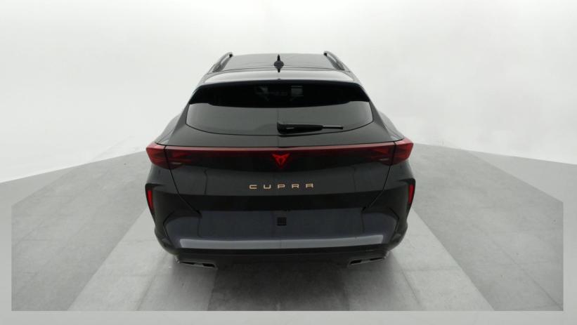 Aperçu du véhicule : 1.5 ETSI HYBRID 150 CH DSG7 V