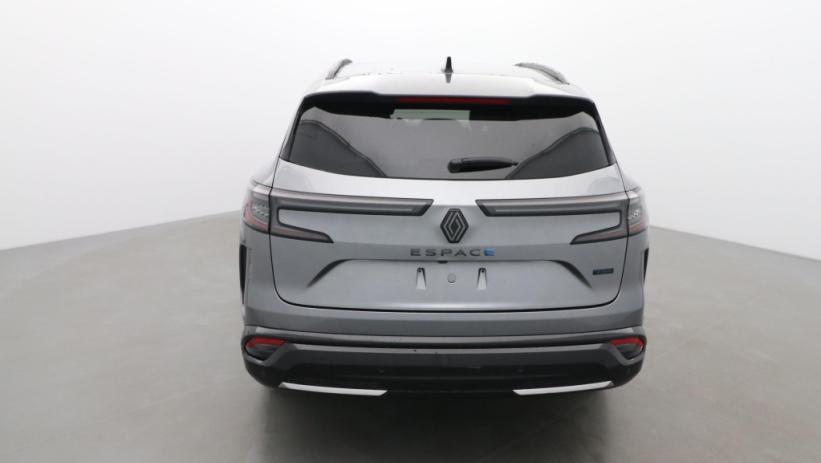 Aperçu du véhicule : 1.2 E-TECH FULL HYBRID 200CH ESPRIT ALPINE 7 PLACES - 24