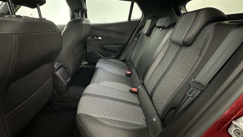 Aperçu du véhicule :  II 1.2 Hybrid 145ch Allure e-DCS6