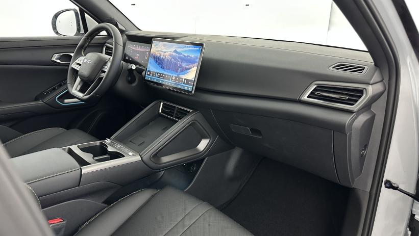 Aperçu du véhicule : 1.5 DM-i PHEV 212ch Boost