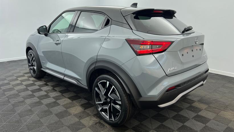 Aperçu du véhicule : HYBRID 143 N-Connecta Gris Argile - toit Noir Métallisé avec 2500€ d'équipements inclus