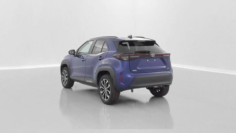 Aperçu du véhicule : 1.5 Hybride 130h Design e-CVT