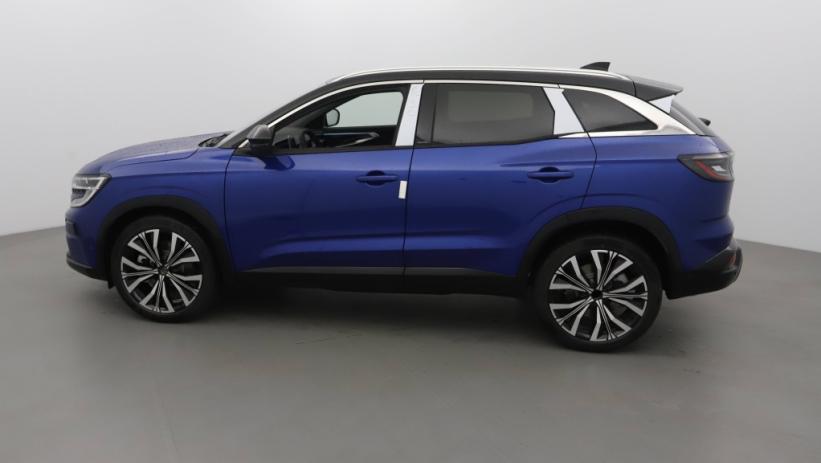 Aperçu du véhicule : 1.2 E-TECH FULL HYBRID 200CH ICONIC- 24