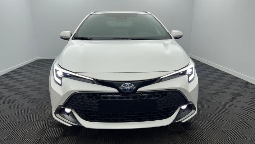 Aperçu du véhicule : Hybride 140ch Design Blanc Pur avec 1500€ d'équipements inclus