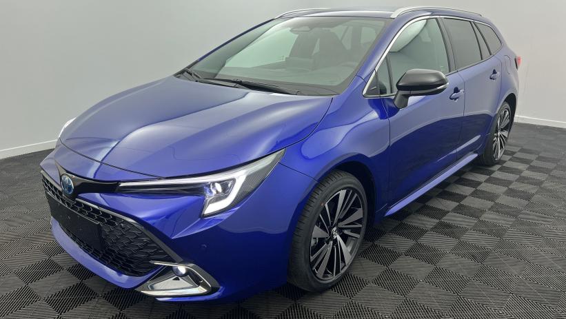 Aperçu du véhicule : Hybride 178ch Design Bleu Genièvre avec 2490€ d'équipements inclus