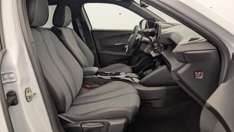 Aperçu du véhicule : Hybrid 136 e-DCS6 Allure