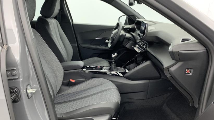 Aperçu du véhicule : 100 S S BVM6 Allure