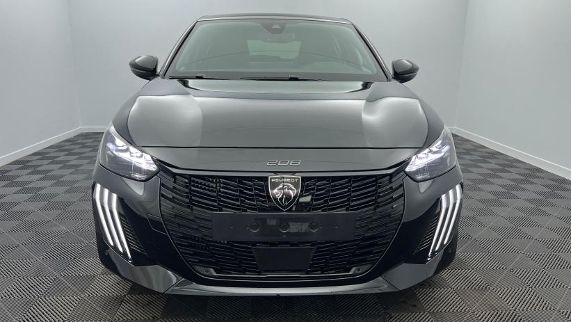 Aperçu du véhicule : Nouvelle Hybrid 145 e-DCS6 GT Noir Perla Nera avec 3100€ d'équipements inclus