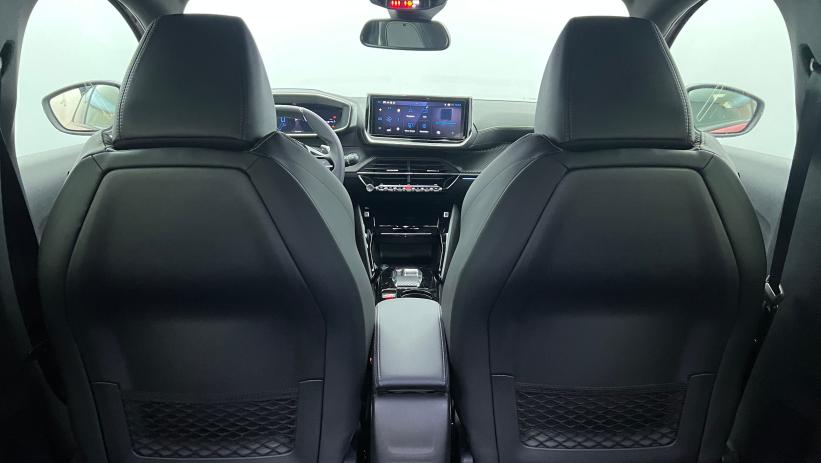 Aperçu du véhicule : Nouvelle Hybrid 145 e-DCS6 GT Rouge Elixir - Toit Black Diamond avec 2550€ d'équipements inclus