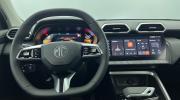 Aperçu du véhicule : 1.5 L Hybrid+ 197 ch Toit panoramique ouvrant Luxury Cosmic Silver avec 650€ d'équipements inclus