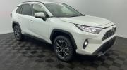Aperçu du véhicule : Hybride 218 ch 2WD Dynamic Blanc Lunaire Nacré avec 3100€ d'équipements inclus